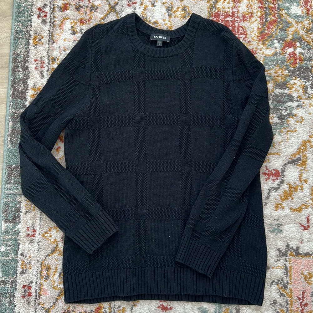 Express Sweater - Picture 2 of 4